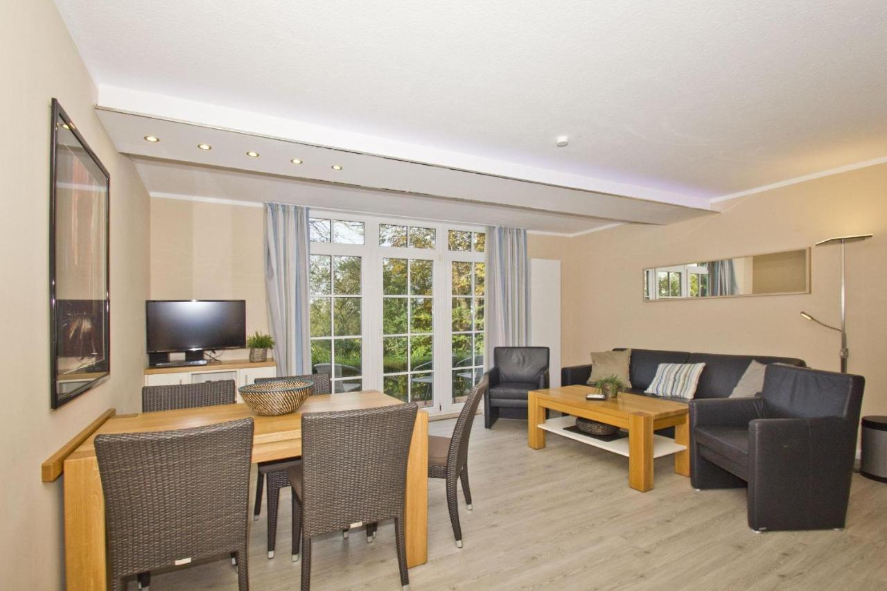 Fewo Mit Terrasse, Gratis Nutzung Vom Ahoi Erlebnisbad Und Sauna In Sellin - Haus Blick Zur See Fewo 13 Goehren  Esterno foto