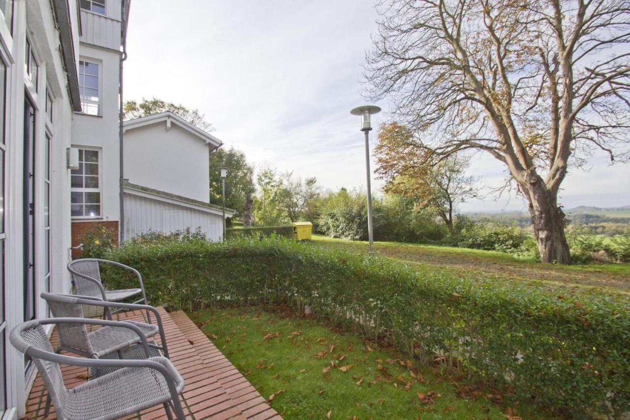 Fewo Mit Terrasse, Gratis Nutzung Vom Ahoi Erlebnisbad Und Sauna In Sellin - Haus Blick Zur See Fewo 13 Goehren  Esterno foto
