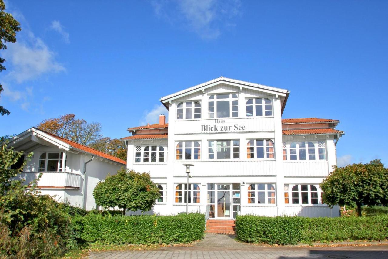 Fewo Mit Terrasse, Gratis Nutzung Vom Ahoi Erlebnisbad Und Sauna In Sellin - Haus Blick Zur See Fewo 13 Goehren  Esterno foto